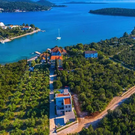 Villa Vera Villa